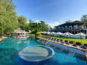 Twin Lotus Resort & Spa