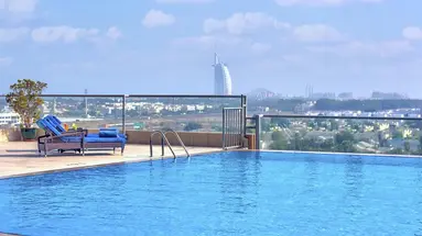 Two Seasons Hotel & Apartments