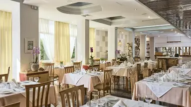 Tylissos Beach Hotel