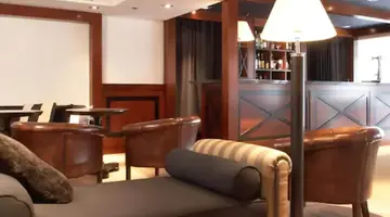 U232 Hotel