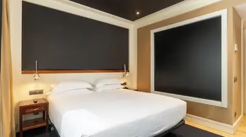 U232 Hotel
