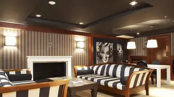 U232 Hotel