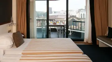 U232 Hotel