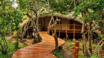 Uga Chena Huts 5