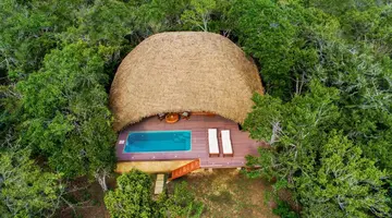 Uga Chena Huts 5