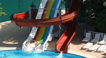 Uk Hotel Kiris