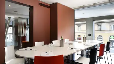UNA HOTELS Bologna Centro