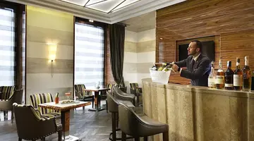 UNA HOTELS Decò Roma