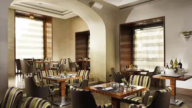 UNA HOTELS Decò Roma