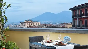 UNA HOTELS Napoli