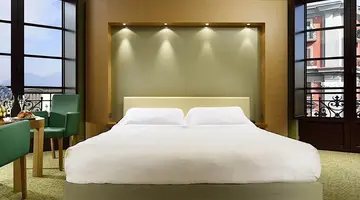 UNA HOTELS Napoli