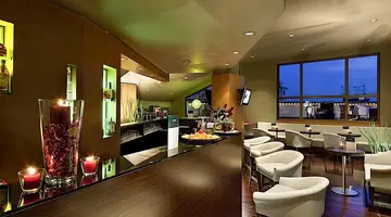 UNA HOTELS Napoli