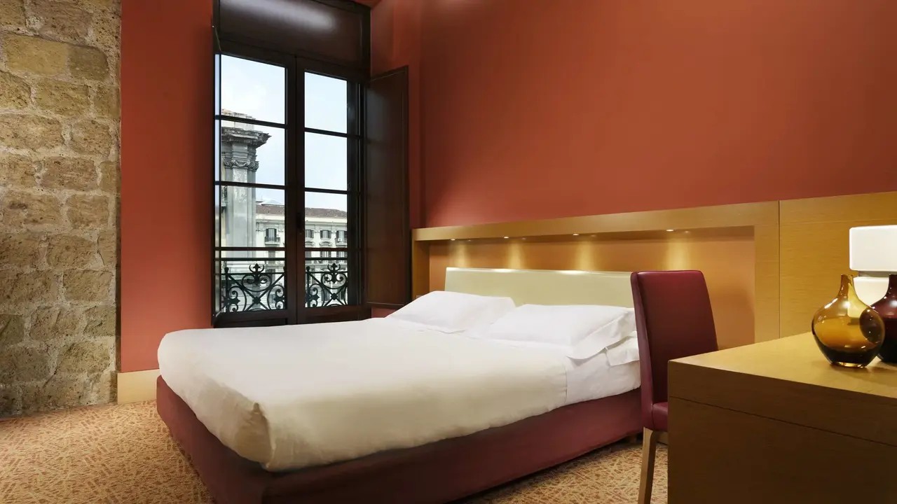 UNA HOTELS Napoli
