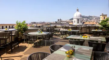 UNA HOTELS Napoli