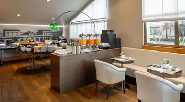 UNA HOTELS Napoli