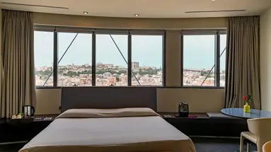 UNA HOTELS T Hotel Cagliari