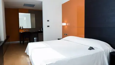 UNA HOTELS T Hotel Cagliari