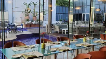 UNA HOTELS T Hotel Cagliari
