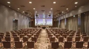 UNA HOTELS T Hotel Cagliari