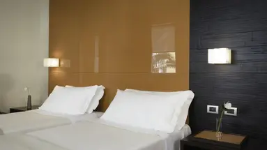 UNA HOTELS T Hotel Cagliari