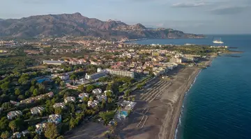 UnaHotels Naxos Beach