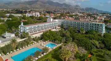 UnaHotels Naxos Beach