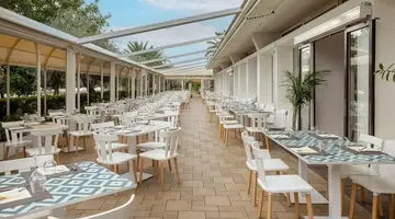 UnaHotels Naxos Beach
