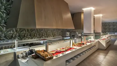 Unique Club at Lopesan Costa Bávaro Resort