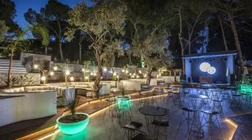 Unique Life Style Hotel