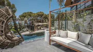 Unique Life Style Hotel