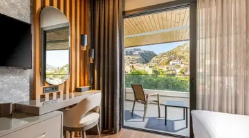 Unique Life Style Hotel