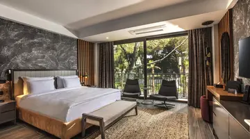 Unique Life Style Hotel