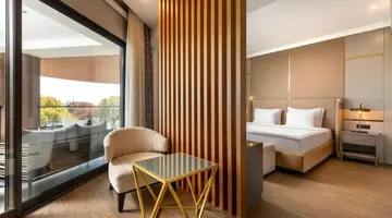 UNIQUE LIFE STYLE HOTELS