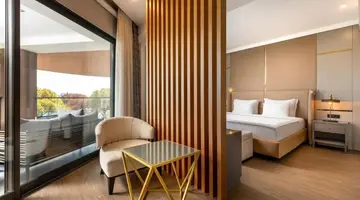 UNIQUE LIFE STYLE HOTELS