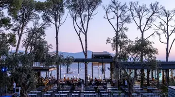 UNIQUE LIFE STYLE HOTELS