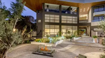 UNIQUE LIFE STYLE HOTELS