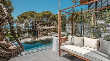 UNIQUE LIFE STYLE HOTELS