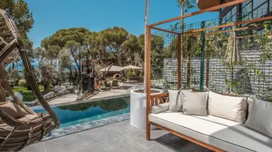 UNIQUE LIFE STYLE HOTELS
