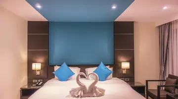 UNIQUE REGENCY HOTEL