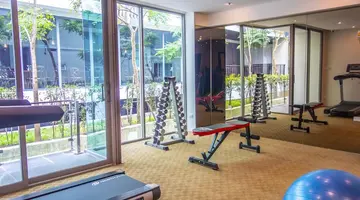 UNIQUE REGENCY HOTEL
