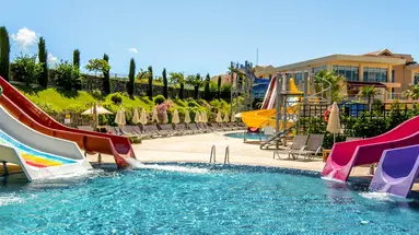 Unique Residence Golf and Spa