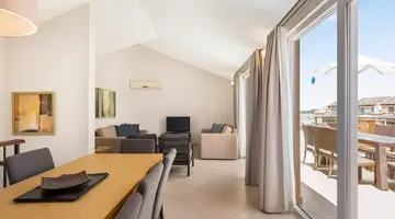 UNIQUE RESIDENCE HOTEL GOLF & SPA