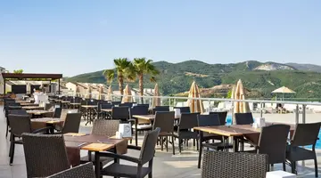 UNIQUE RESIDENCE HOTEL GOLF & SPA