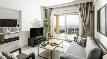 UNIQUE RESIDENCE HOTEL GOLF & SPA