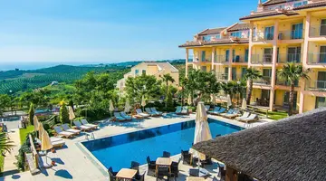 Unique Residence Hotel Golf & Spa