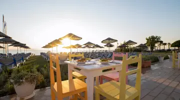 UNIQUE RESIDENCE HOTEL GOLF & SPA