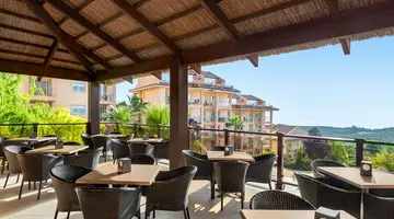 UNIQUE RESIDENCE HOTEL GOLF & SPA