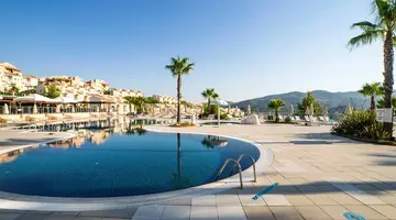 UNIQUE RESIDENCE HOTEL GOLF & SPA