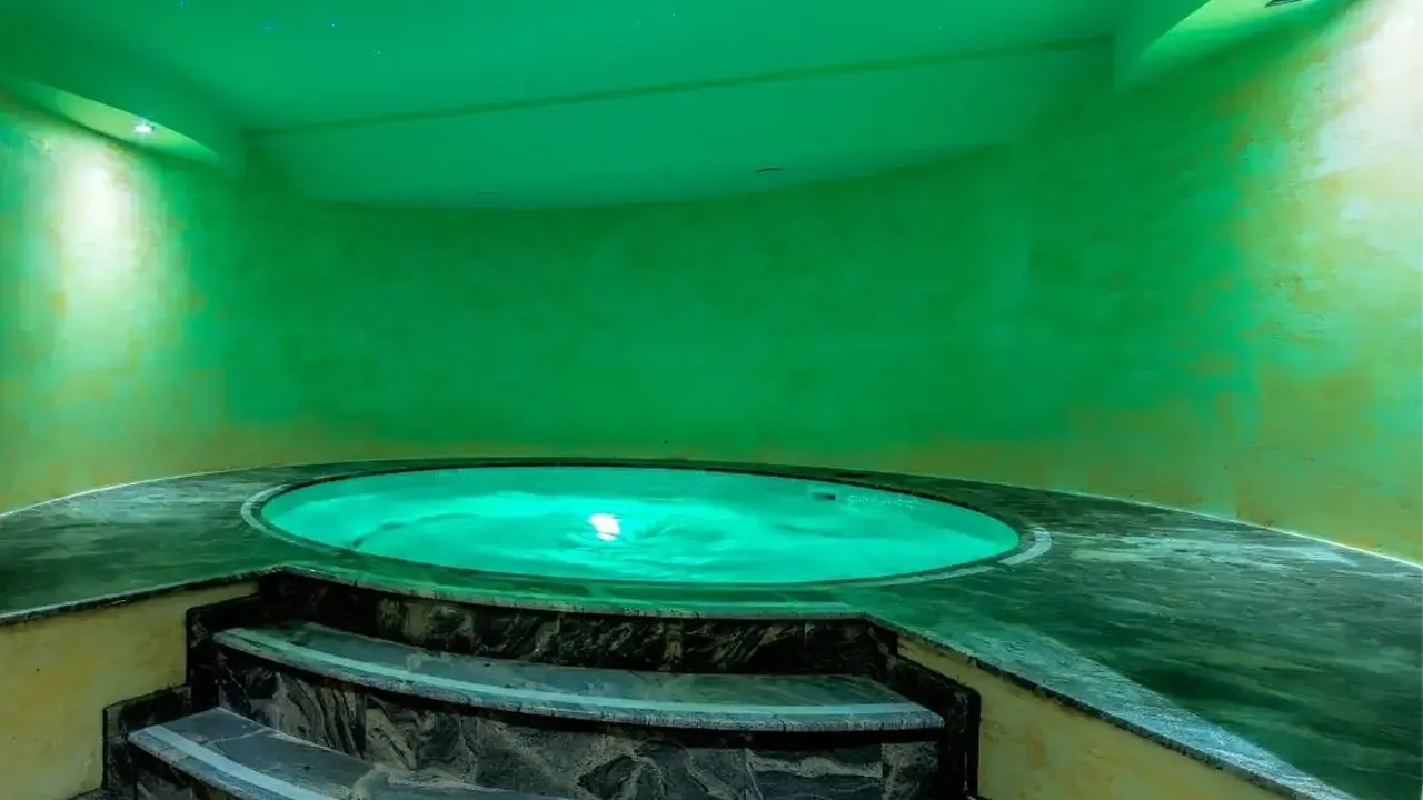 Unique Resort and spa