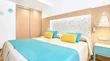 Universal Aparthotel Elisa